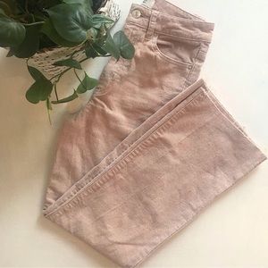 🌸high waisted cropped pink corduroy pants🌸